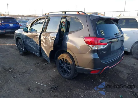 2023 Subaru Forester Sport z USA, uszkodzony, nr VIN JF2SKAJC5PH543696